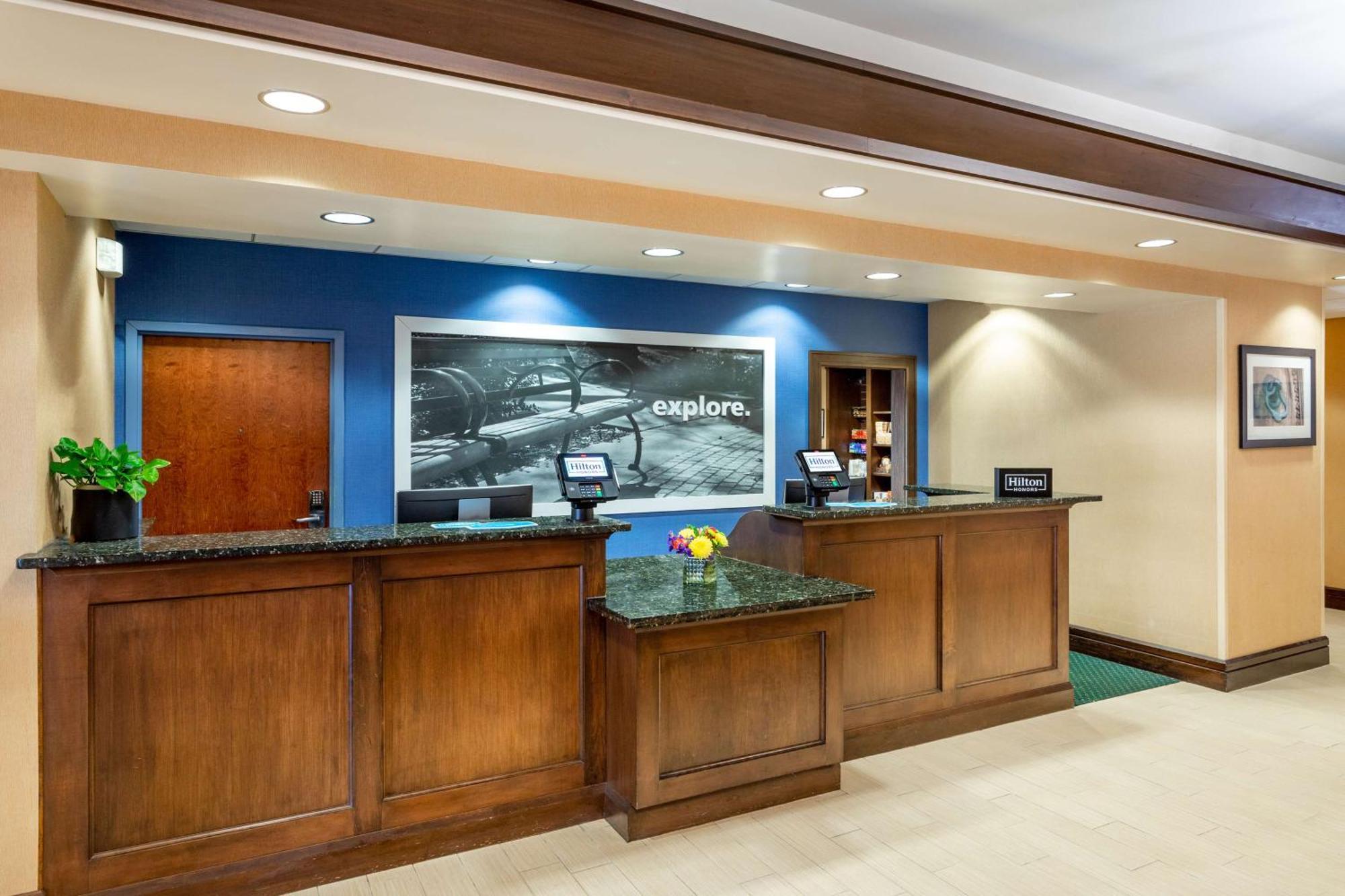 Hampton Inn & Suites Sacramento-Elk Grove Laguna I-5 Exteriör bild