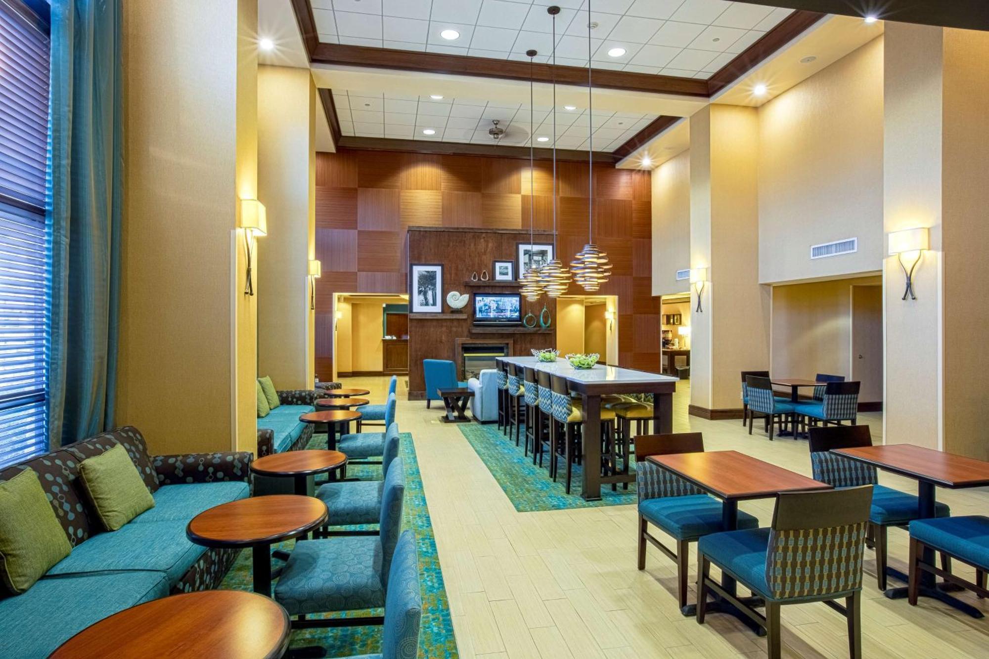 Hampton Inn & Suites Sacramento-Elk Grove Laguna I-5 Exteriör bild